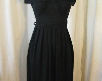 1940 Fashion for Women Cocktail Dresses